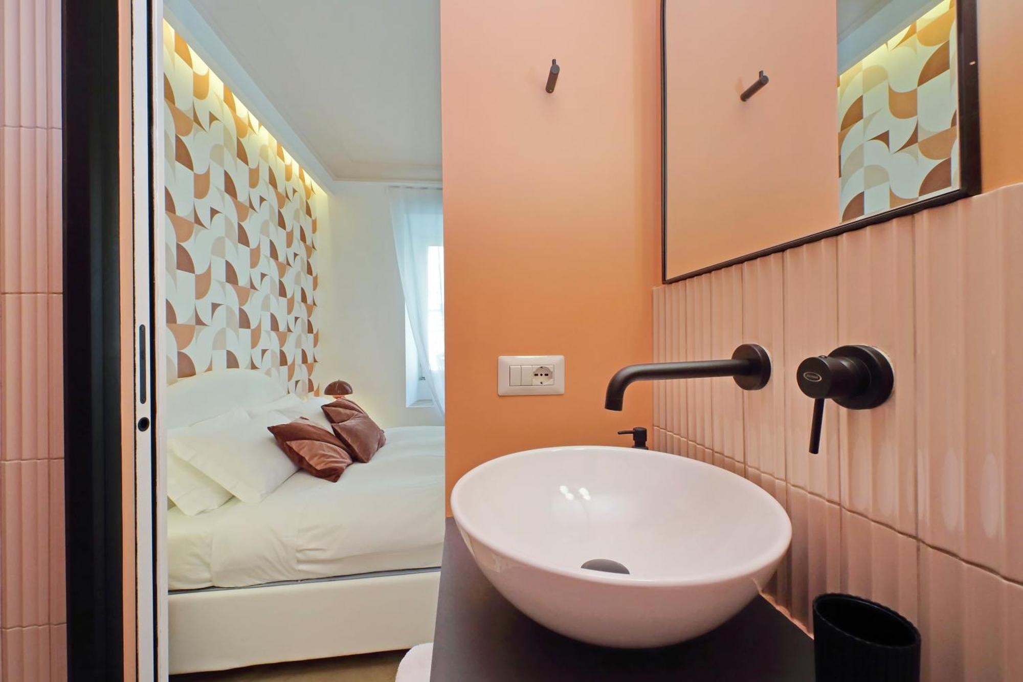 Ych-Colorful And Classy Apartment Near Fori Imperiali Rome Buitenkant foto