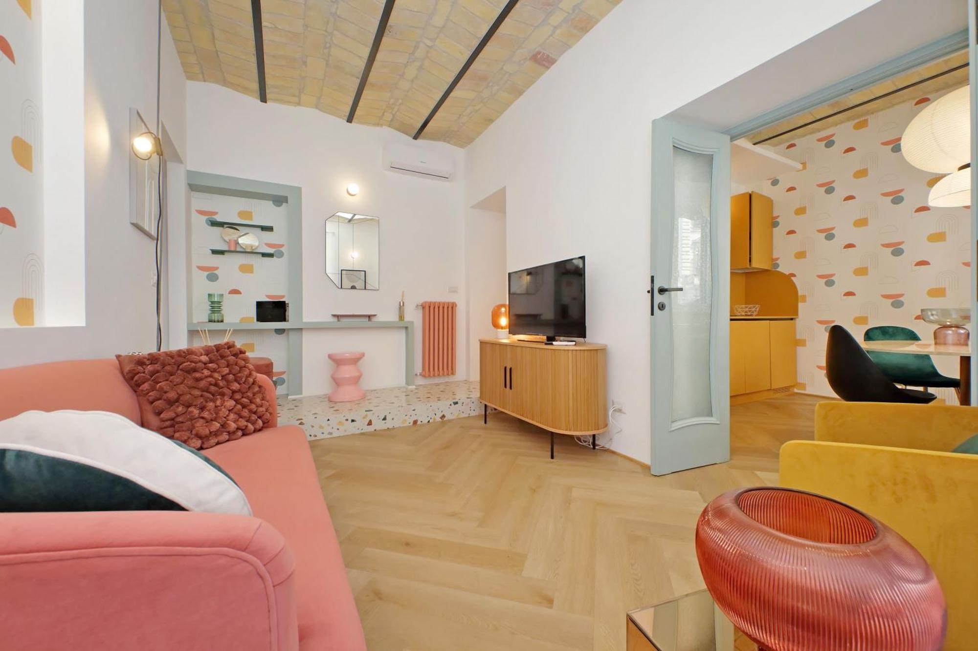 Ych-Colorful And Classy Apartment Near Fori Imperiali Rome Buitenkant foto