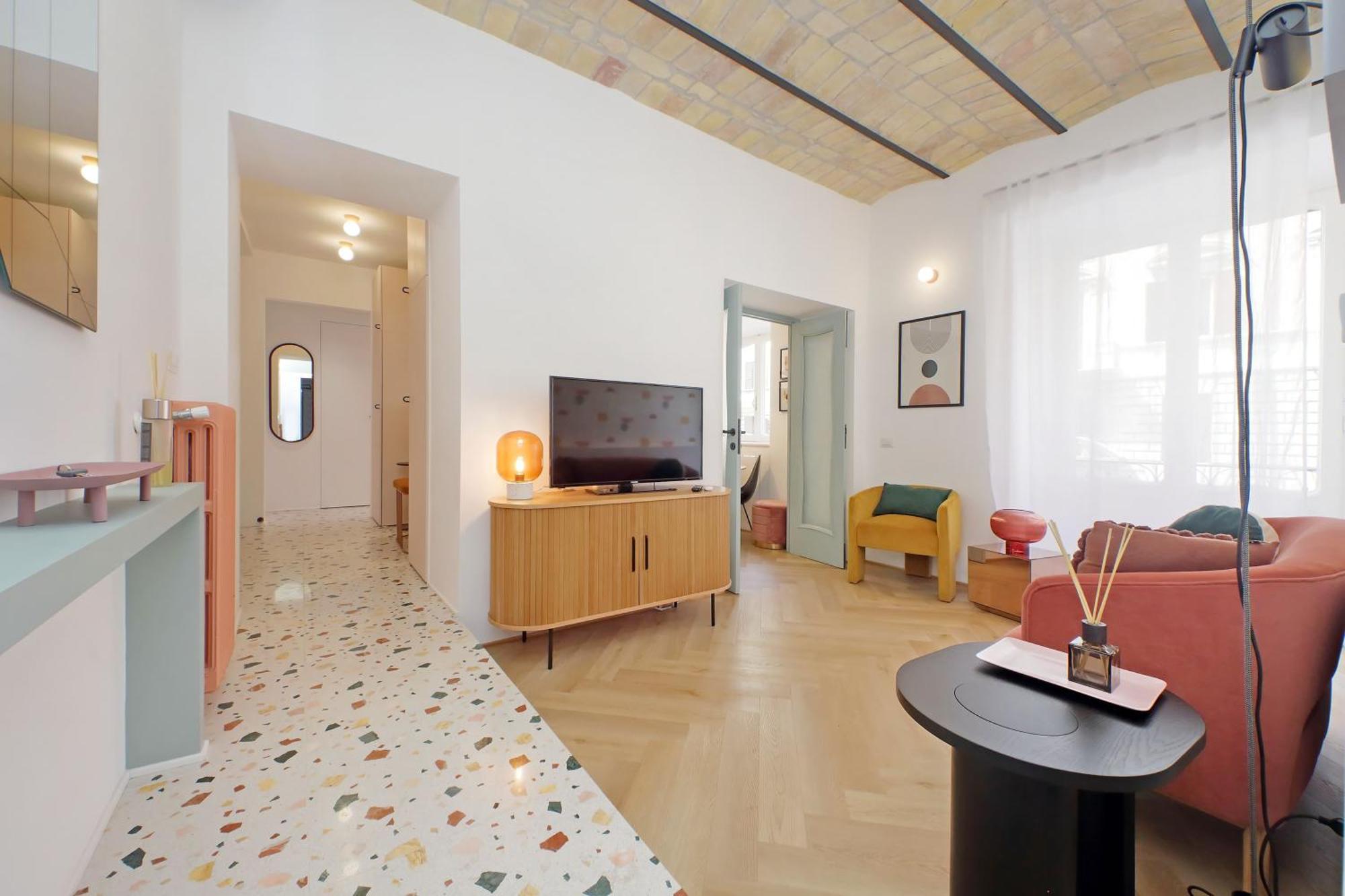 Ych-Colorful And Classy Apartment Near Fori Imperiali Rome Buitenkant foto