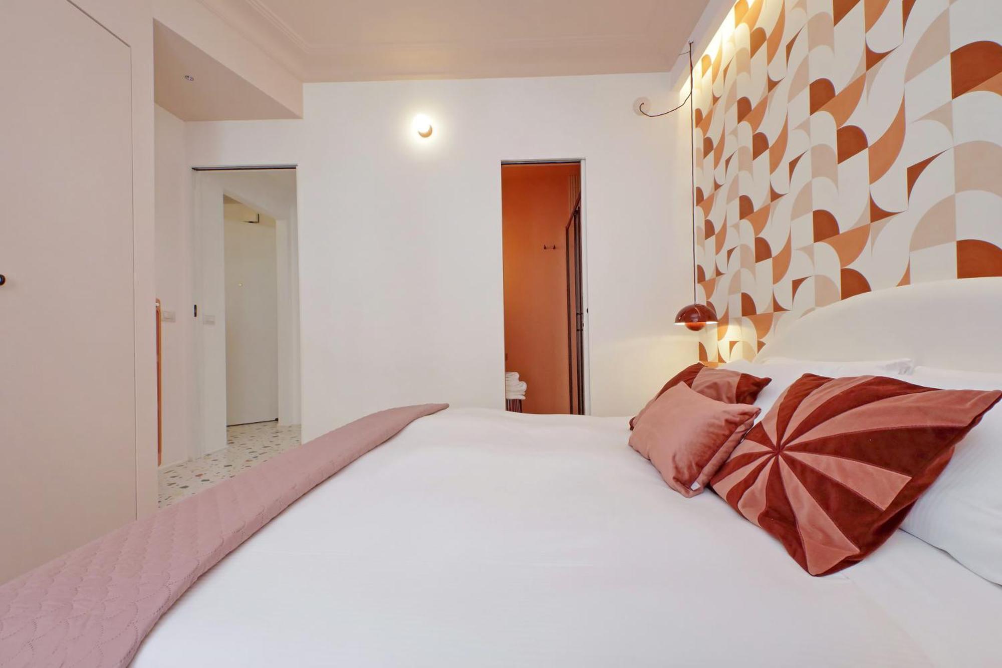 Ych-Colorful And Classy Apartment Near Fori Imperiali Rome Buitenkant foto